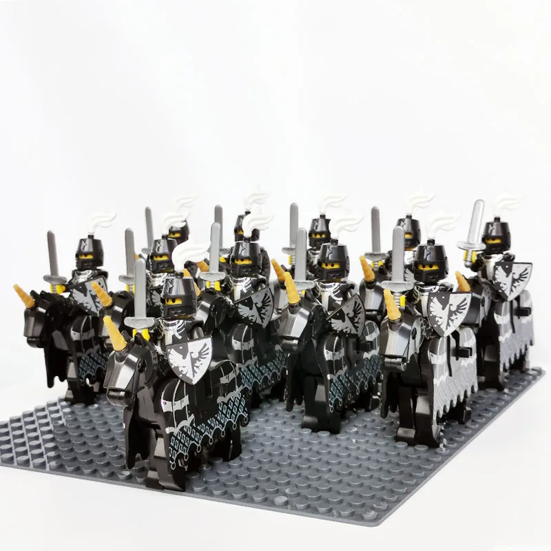 Medieval Age Vintage Falcon Fr - Vintage Collectible Figures 评论和价格