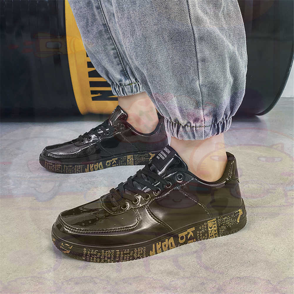 Round Foot Size 45 Sneakers Wh - Most Collectible Vintage Items 评论和价格