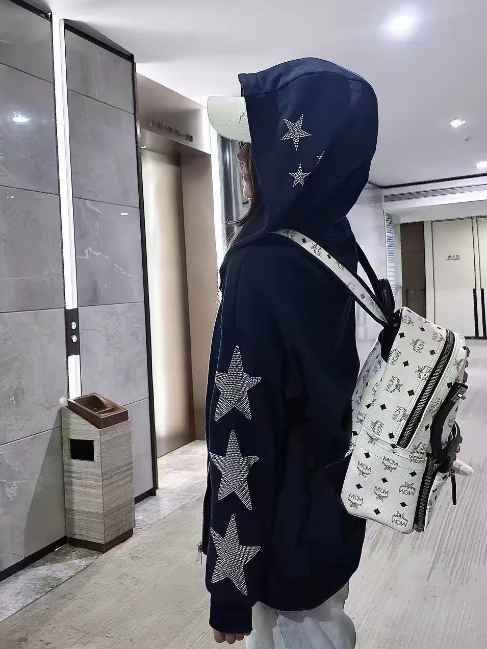 Korean Vintage Navy Blue Star  - Vintage Zip Hoodie 评论和价格